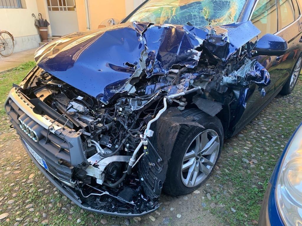 Audi Q5 Business quattro 2017 sinistrata