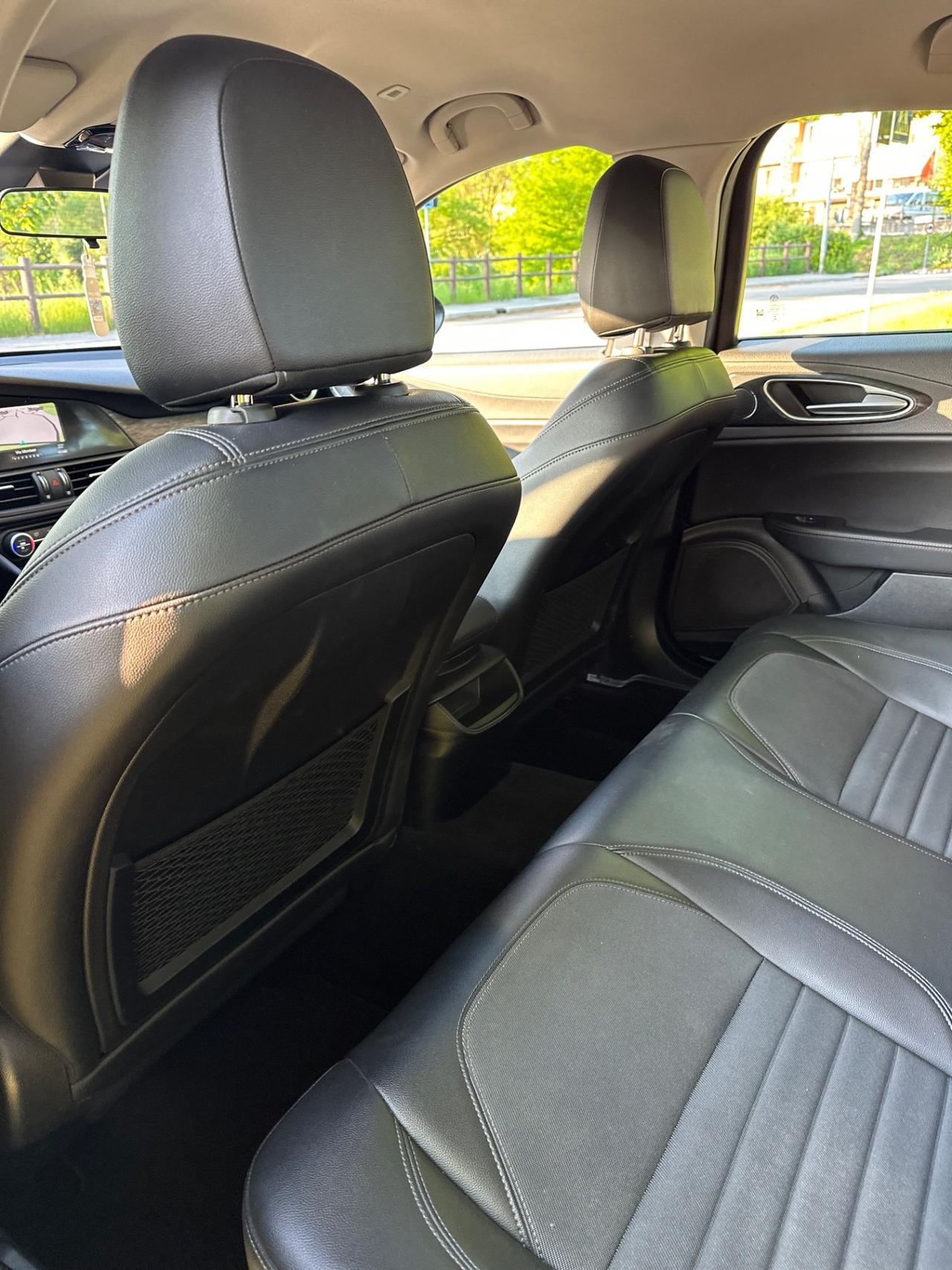 Alfa Romeo Giulia 2.2 Turbodiesel 150 CV Executive