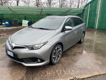 Toyota Auris Touring Sports 1.8 Hybrid Lounge