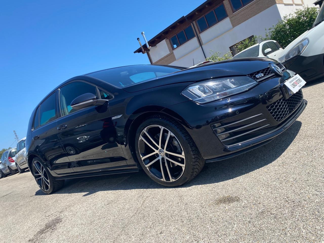 Volkswagen Golf GTD 2.0 TDI 5p. BlueMotion Technology