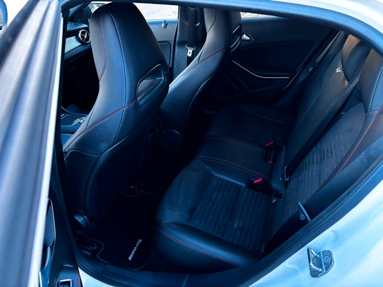 Mercedes Gla 200d Premium Night ed-2019