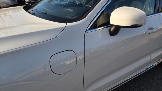 VOLVO XC60 T6 Recharge Plug-in Hybrid AWD Inscription PERMUTE