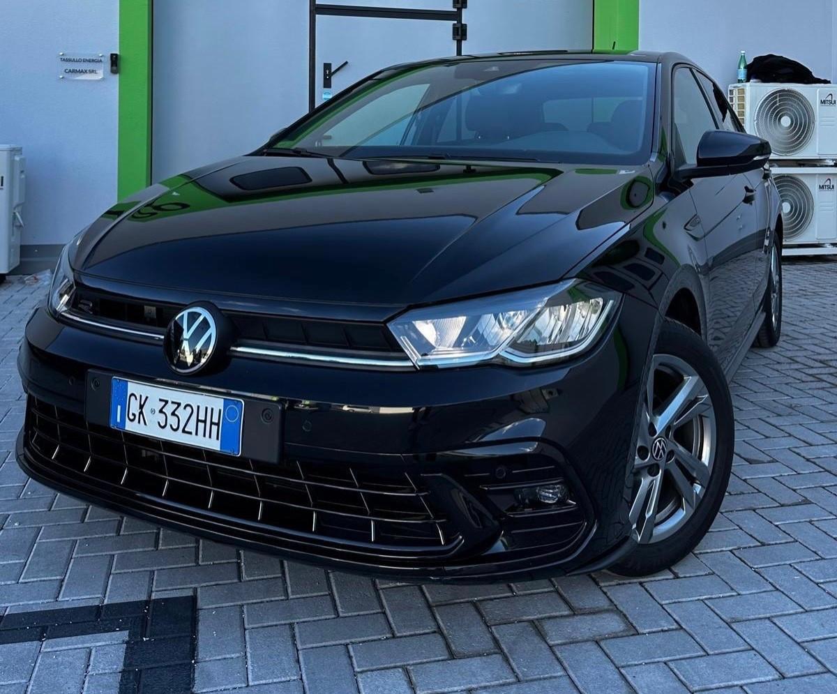 Volkswagen Polo 1.0 TSI R-Line ADATTA A NEOPATENTATI