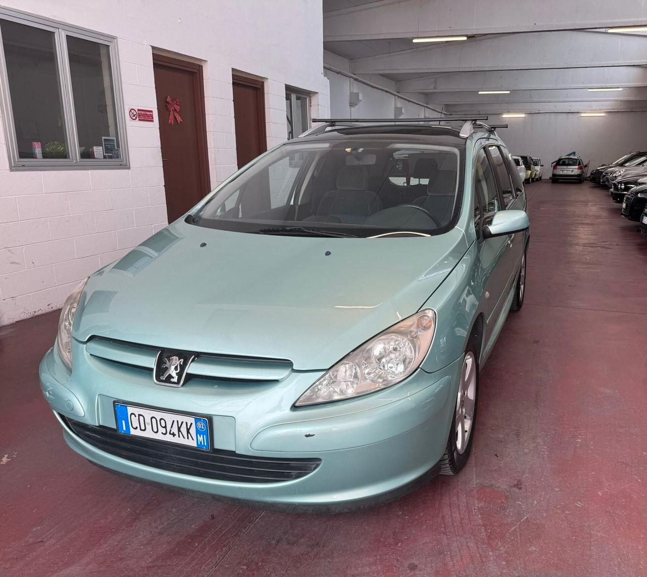 Peugeot 307 1.6 16V SW NEOPAT TETTO PANORAMICO