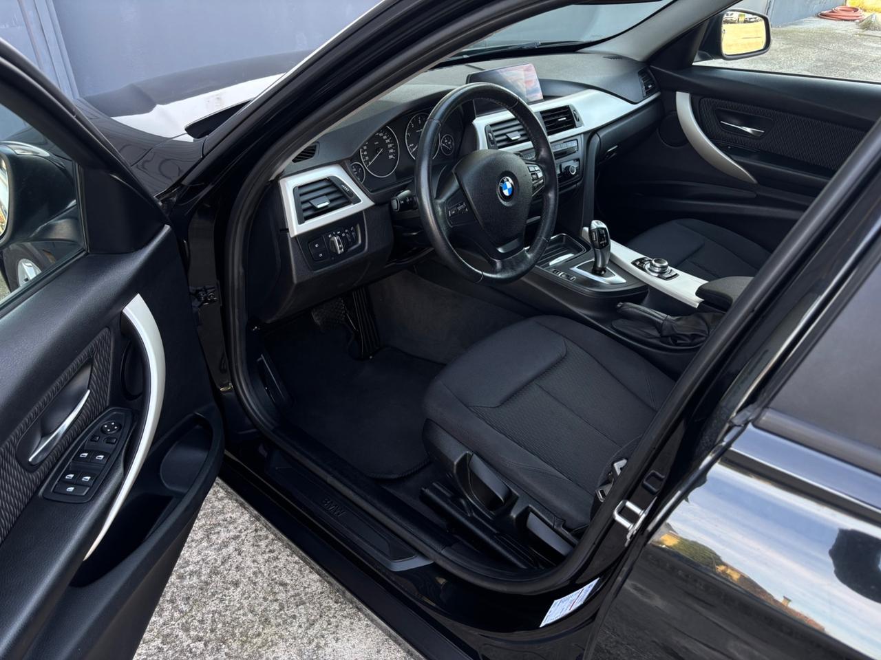 Bmw 318d Touring Business aut. Garanzia 12 mesi