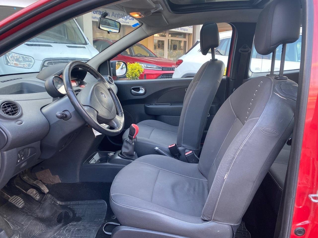 Renault Twingo 1.2 8V Dynamique