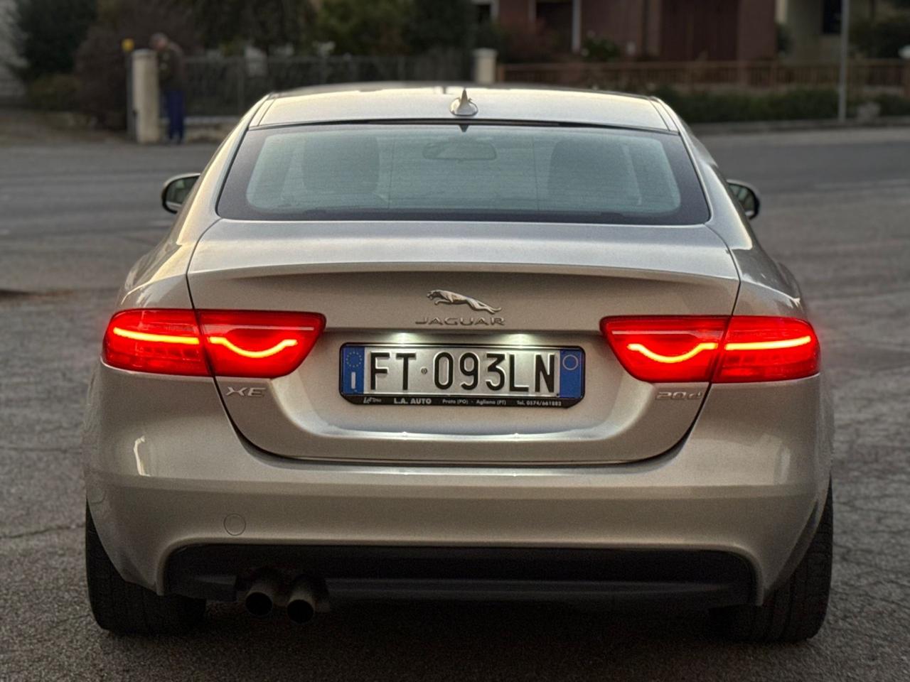 Jaguar XE 2.0 D 180 CV aut. Portfolio