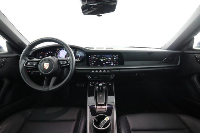 PORSCHE 911 911 Targa 4