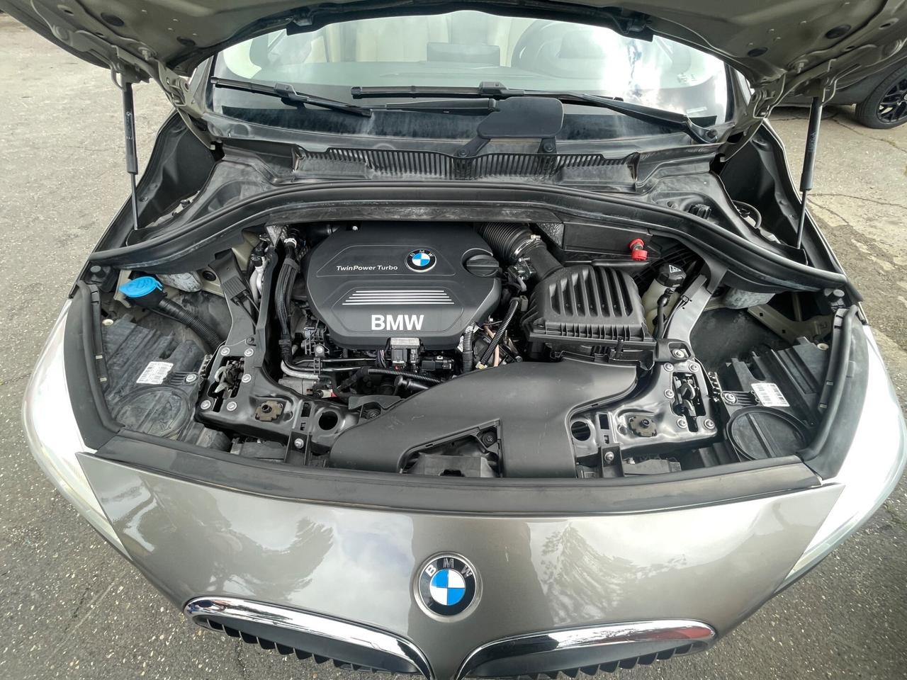 218d Active Tourer Luxury-STRAFULL -UNIPRO-RATE