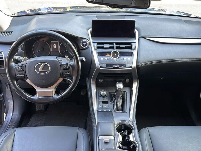 Lexus NX Hybrid Premium 4WD MY22