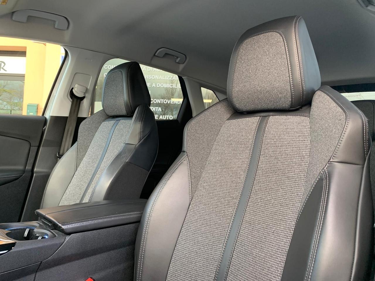 Peugeot 3008 BlueHDi 120 S&S "Allure" Unicoprop.