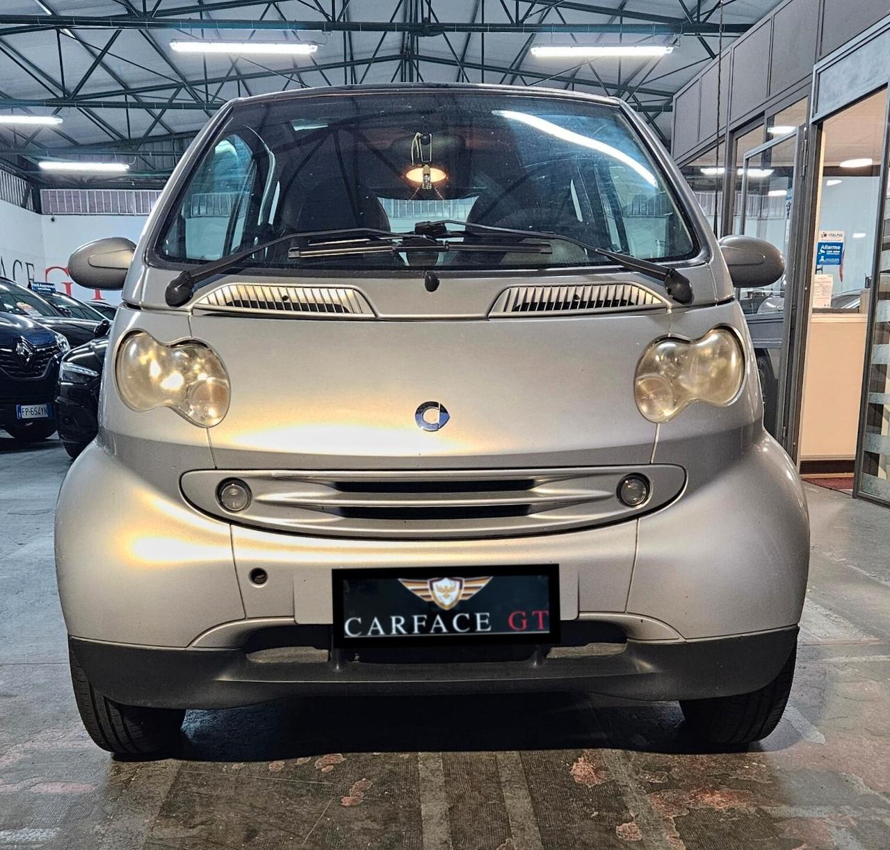 Smart ForTwo 800 cdi NEOPATENTATI - 2004