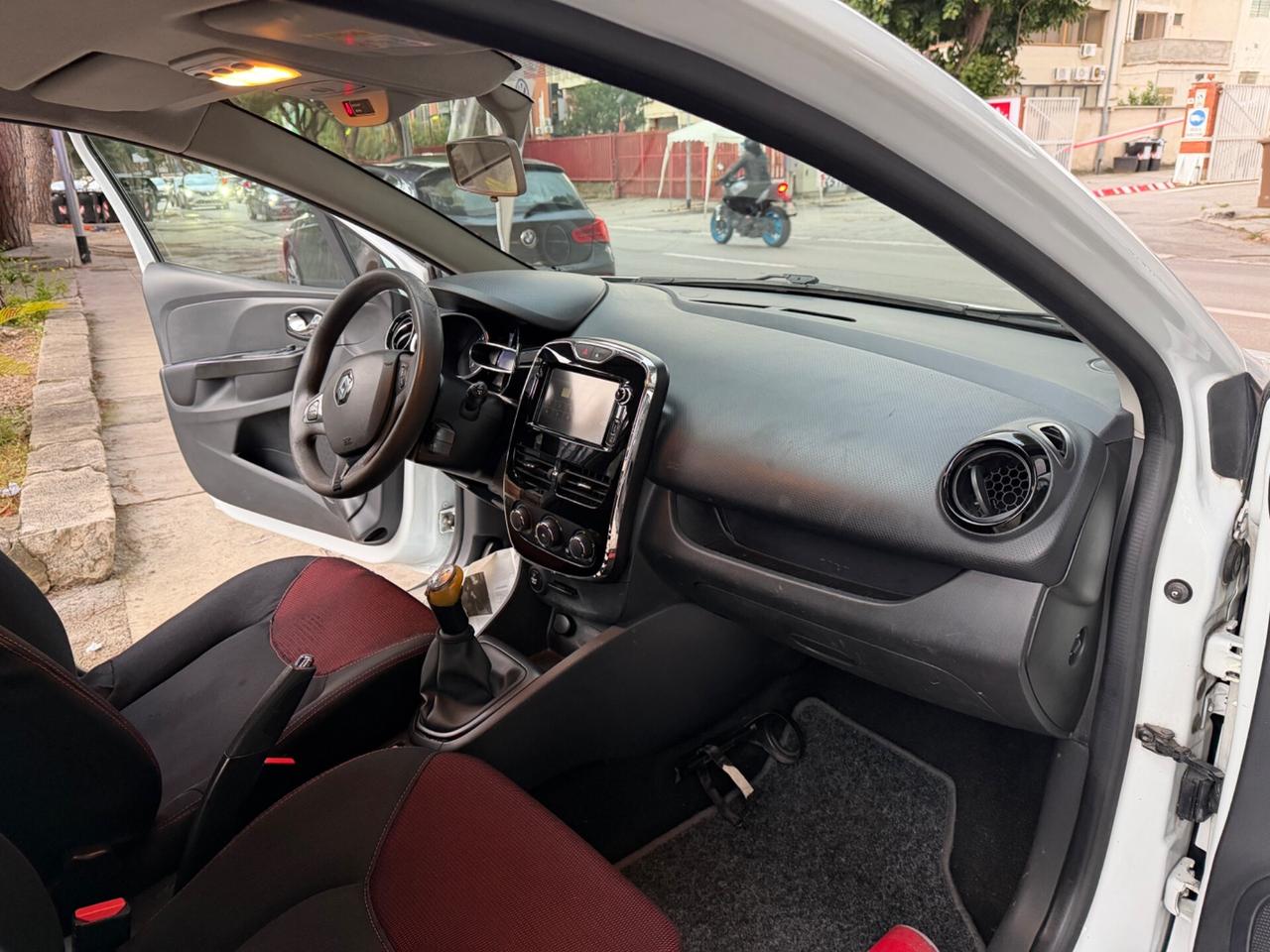 Renault Clio 1.2 75CV 5 porte Live