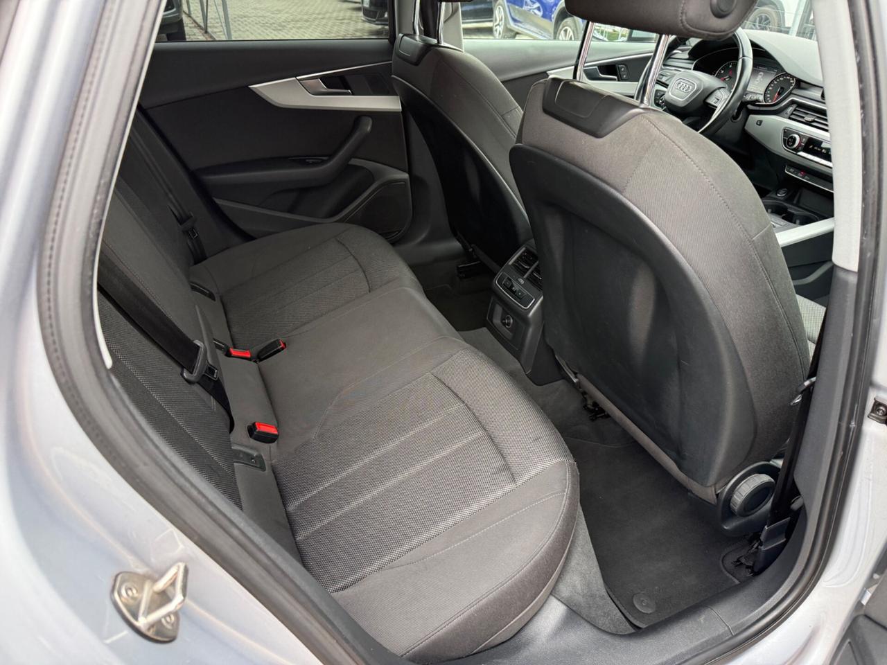 Audi A4 Avant 2.0 TDI 150 CV ultra S tronic Business