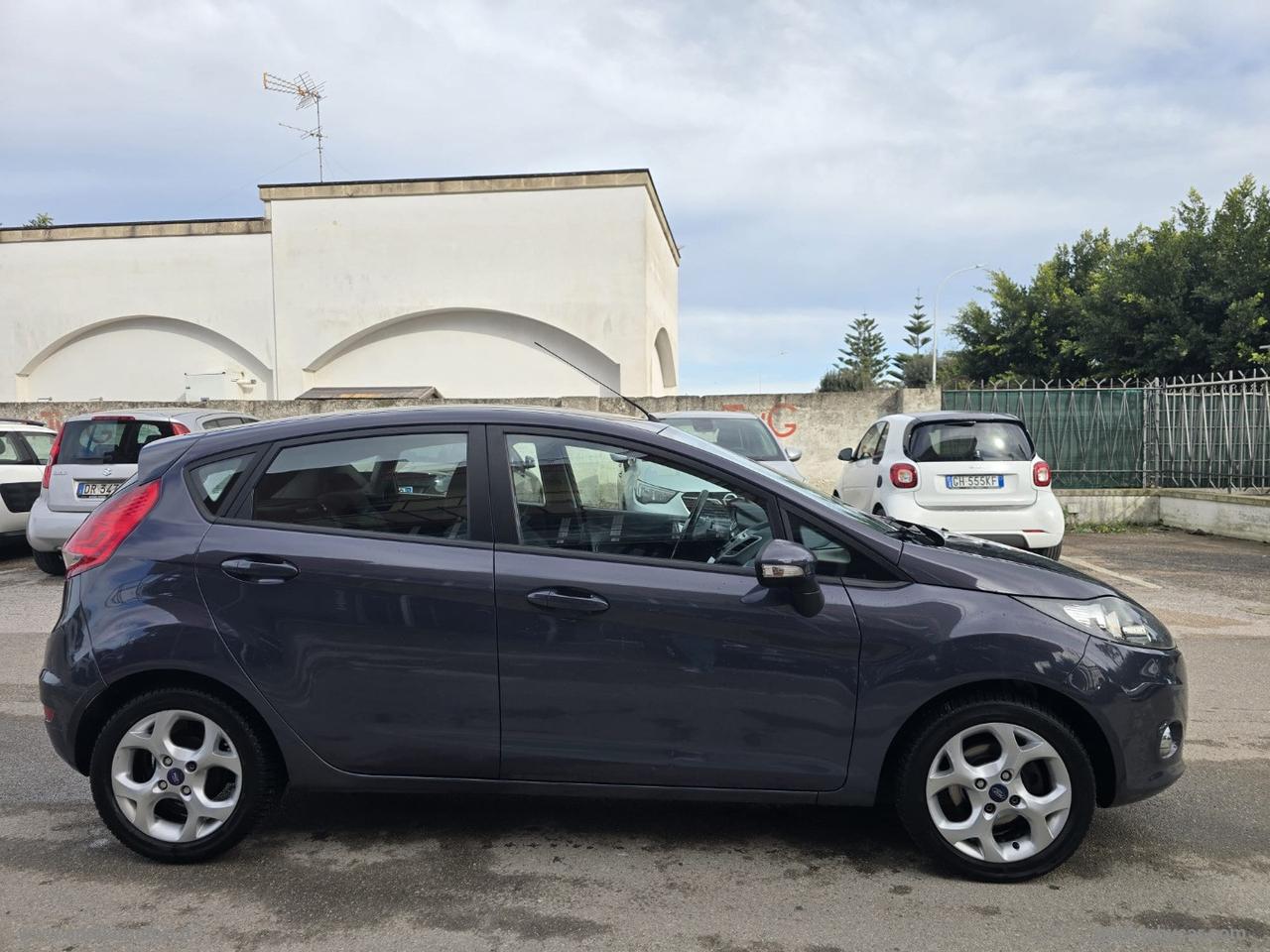FORD Fiesta 1.4 TDCi 70 CV 5p. Titanium