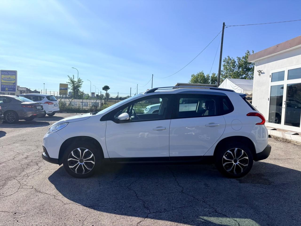 Peugeot 2008 PureTech 82 Allure