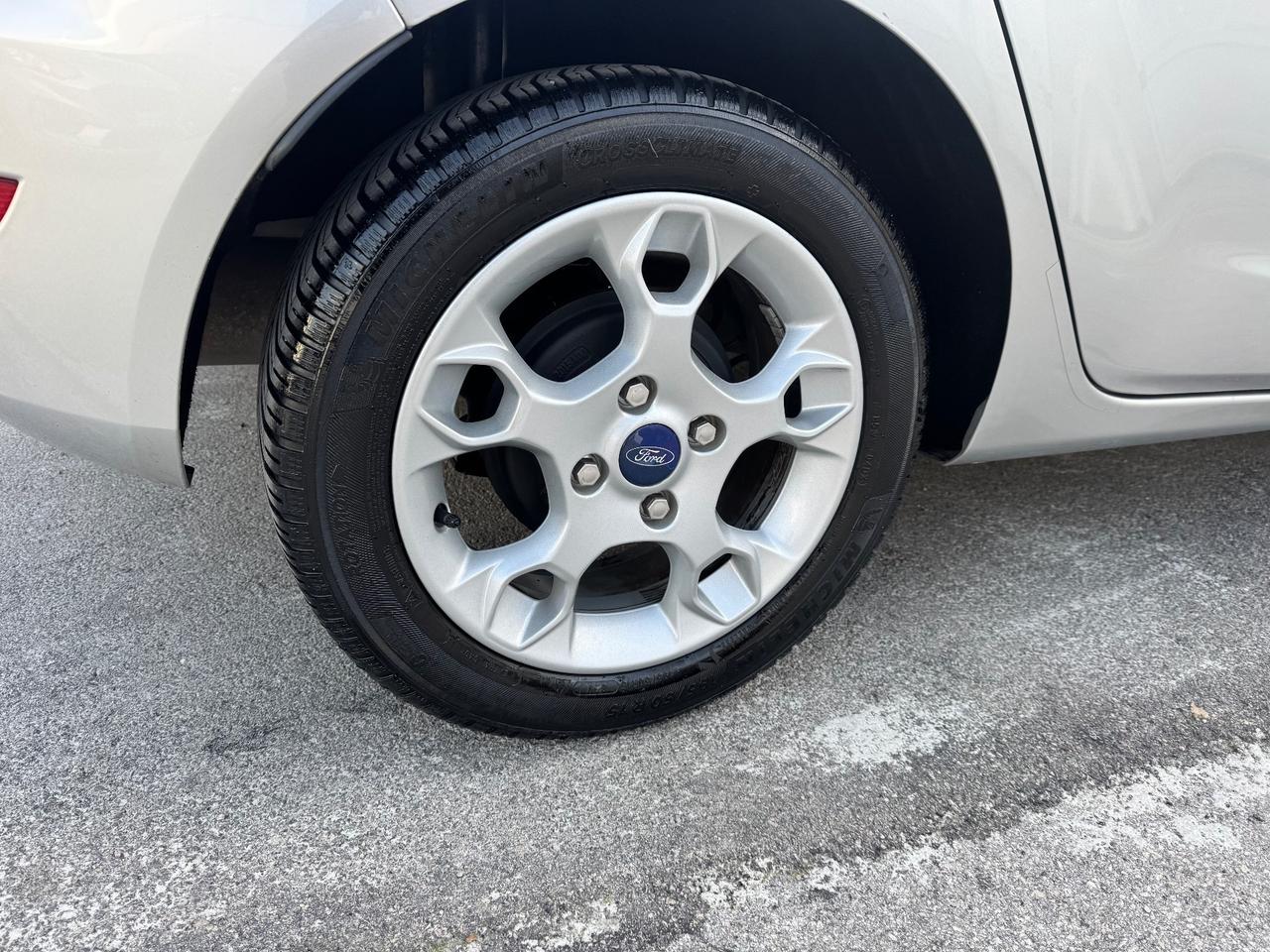 Ford Fiesta 1.2 BENZINA 82CV Titanium 2012