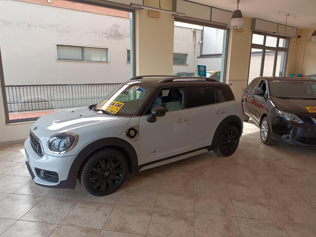 Mini Cooper SD Countryman Mini 1.5 Cooper SE Hype Countryman ALL4 Automatica