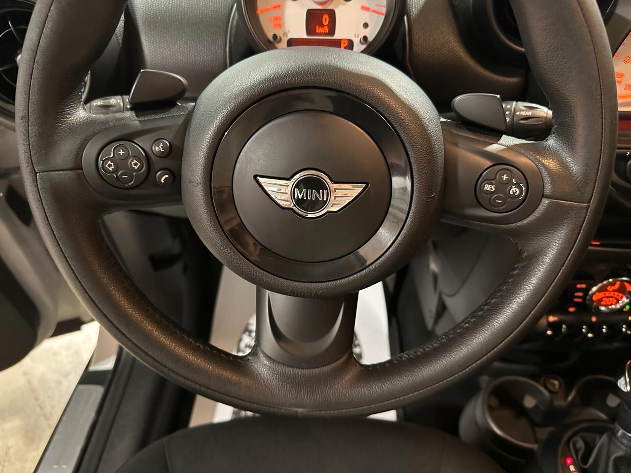 Mini Cooper Countryman 1.6