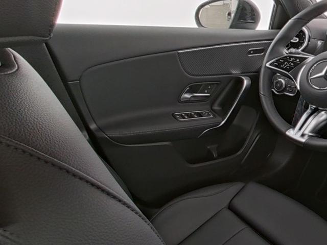 MERCEDES-BENZ A 180 d Automatic Advanced