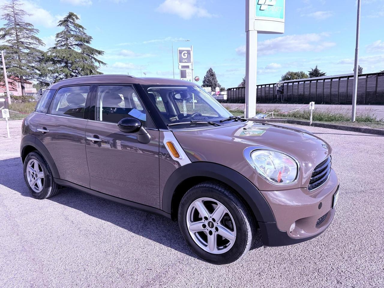 Mini Countryman 1.6 Cooper D Ok neopatentati