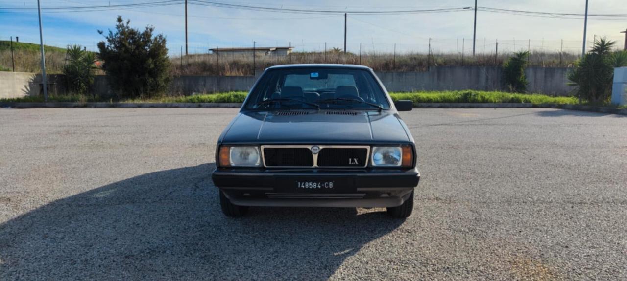 Lancia Delta 1.3