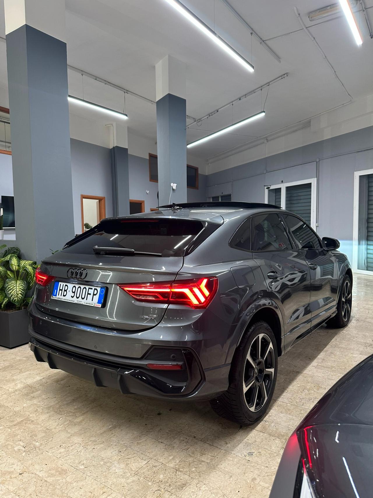 Audi Q3 SPORTBACK 40 TDI quattro S tronic line edition