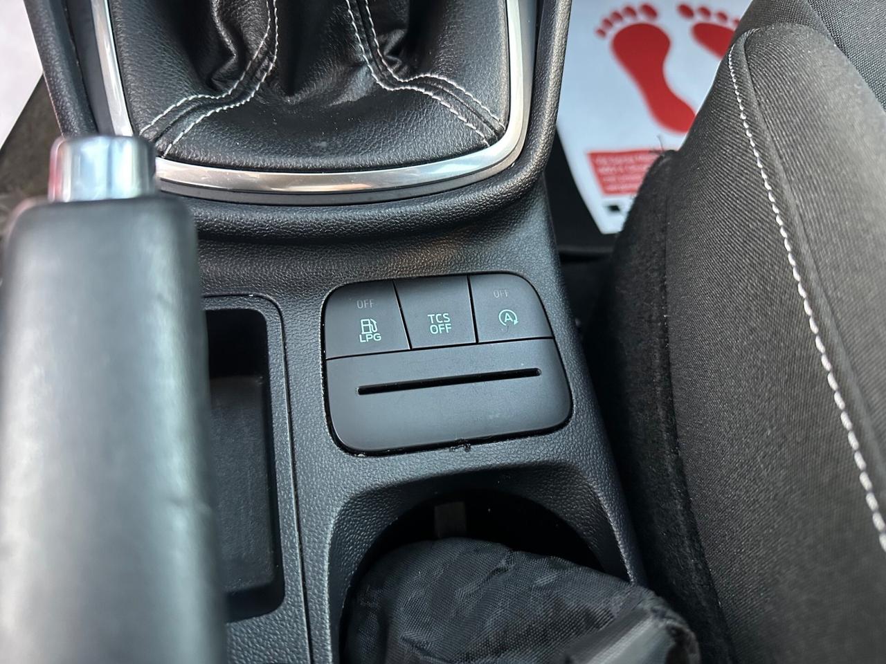 Ford Fiesta 2022 1.1 75 CV GPL DI SERIE TITANIUM