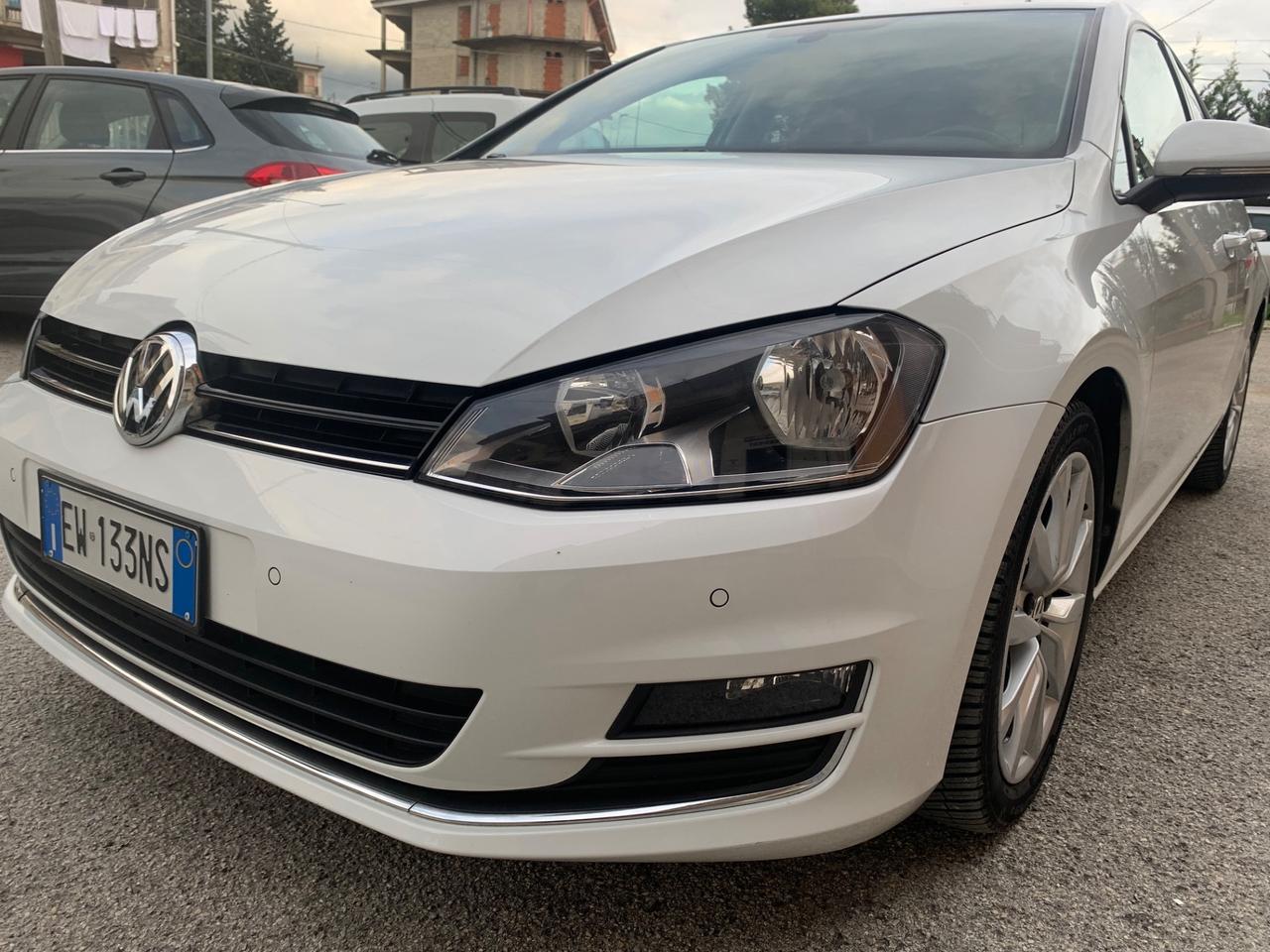 Volkswagen Golf 1.6 TDI 5p. Highline BlueMotion Technology