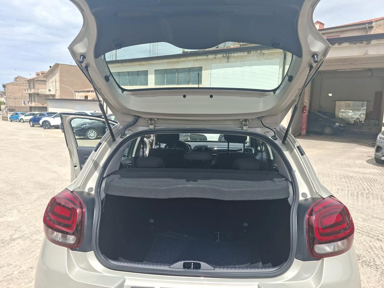 Citroen C3 PureTech 83 S&S Shine