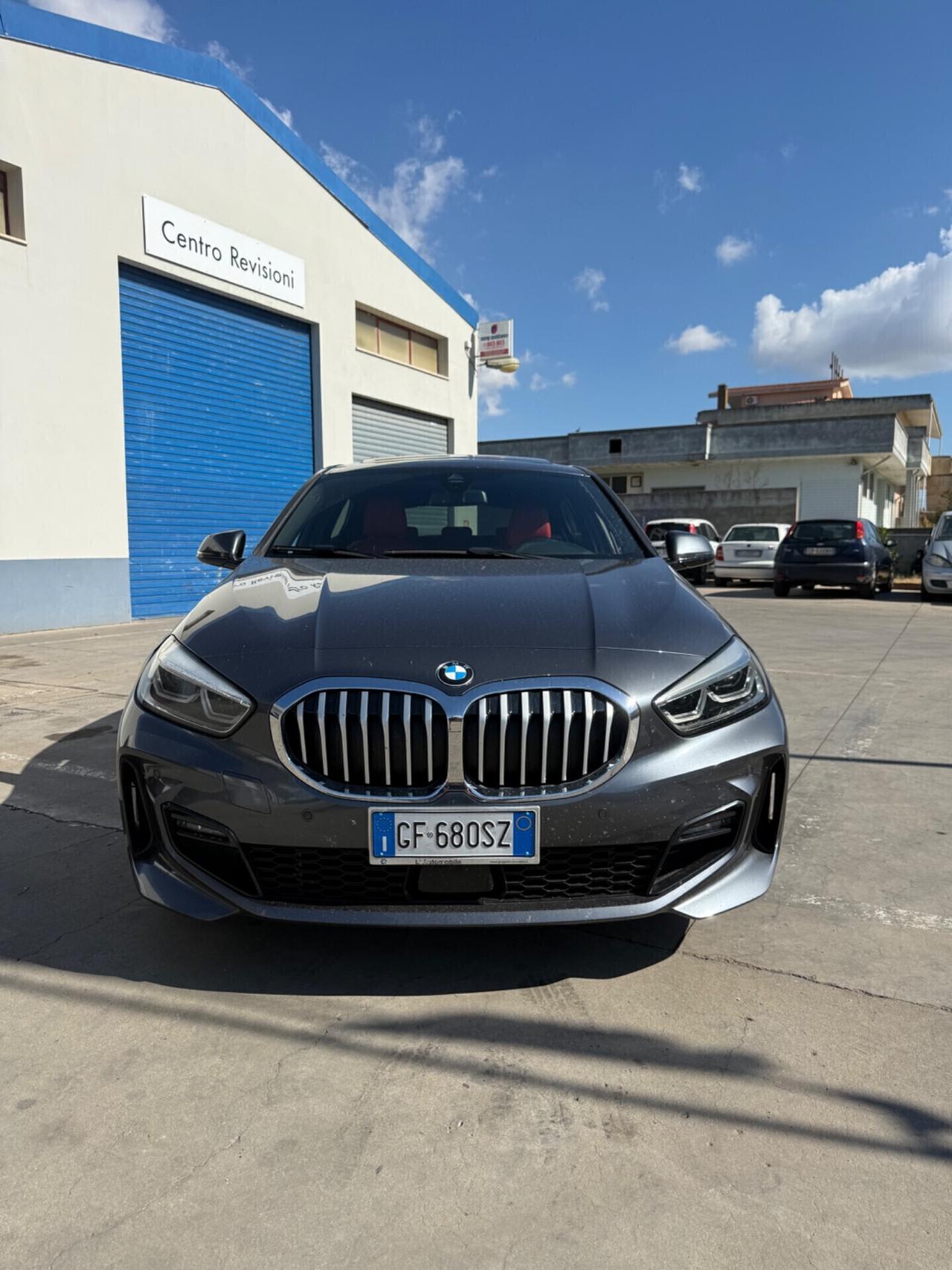 Bmw 118d 5p. Msport