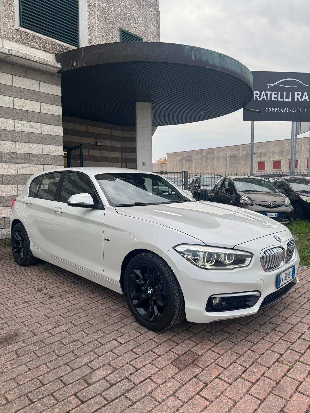 Bmw 116 116d 5p. Urban