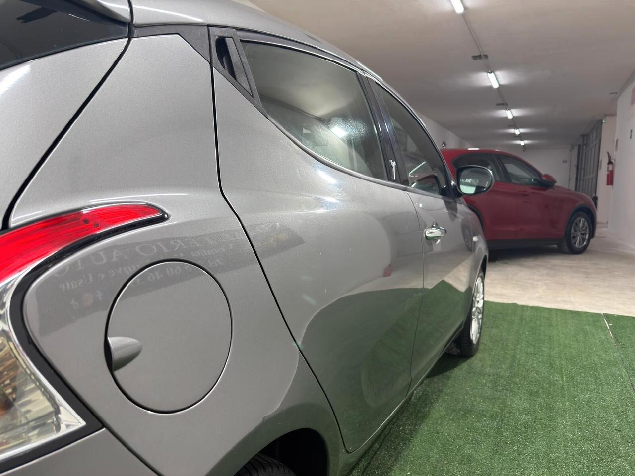 Lancia Ypsilon 1.3 MJT 16V 95 CV 5 porte S&S Platinum