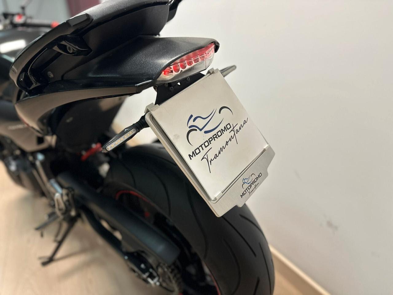 HONDA HORNET 600 - 2010 DA 99€ AL MESE