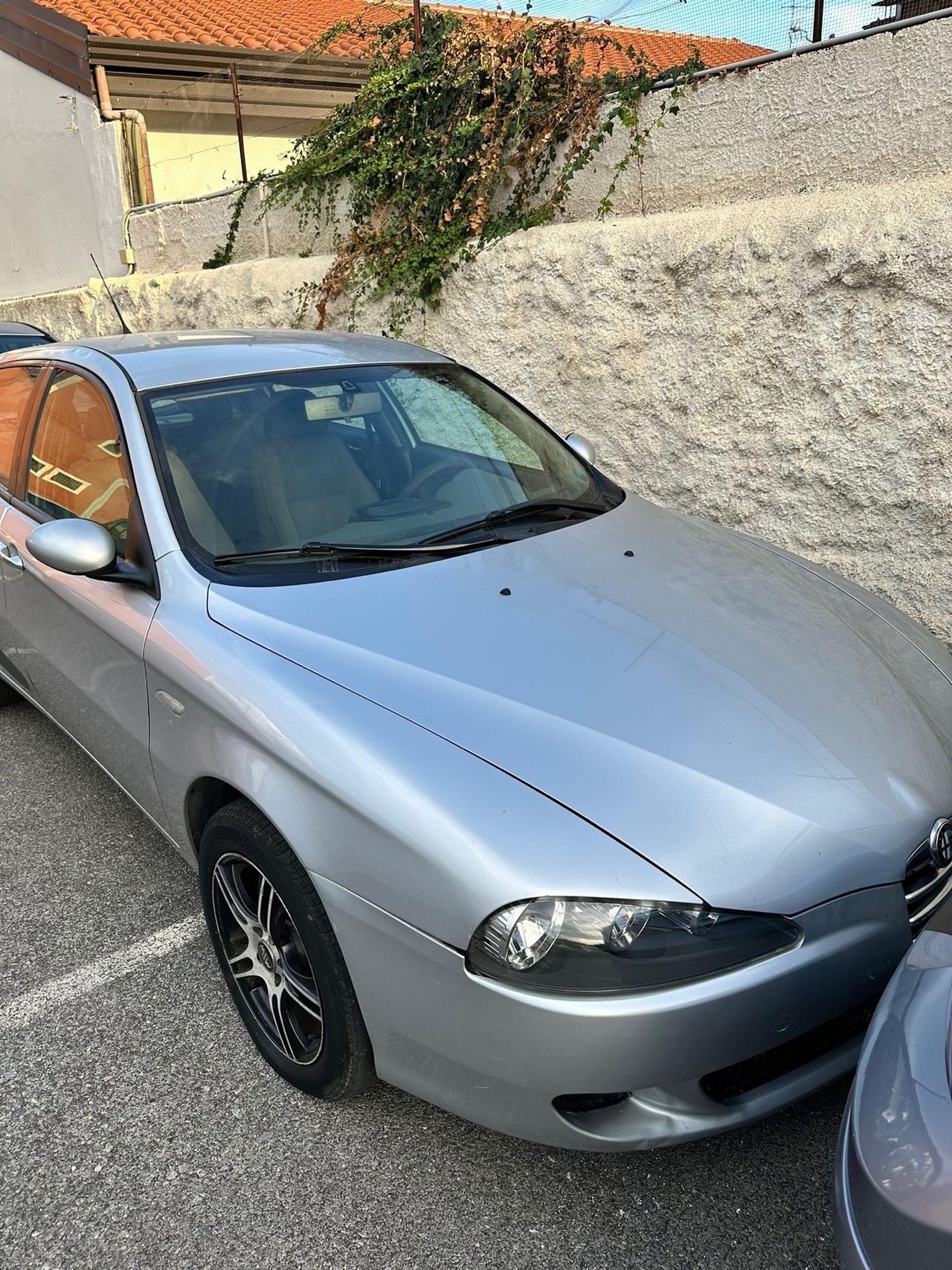 Alfa Romeo 147 1.9 JTD M-JET 16V 5 porte Exclusive