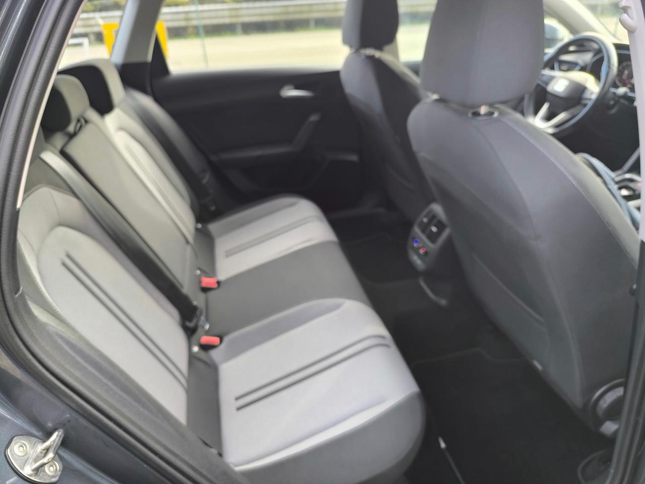 Seat Leon Sportstourer 1.5 TGI DSG Business