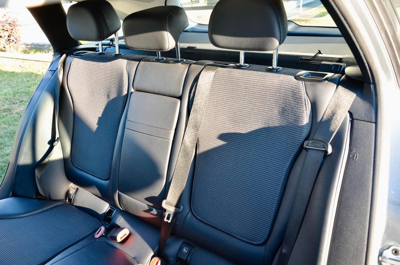 MERCEDES-BENZ C 220d SW MHEV SPORT 200cv AUTO, UFF ITALIANA, EURO 6D, FARI LED, RETROCAMERA, LUCI AMBIENTE, PERMUTE