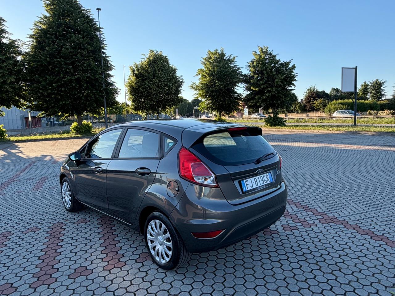 Ford Fiesta 1.5 TDCi 75CV 3 porte Business
