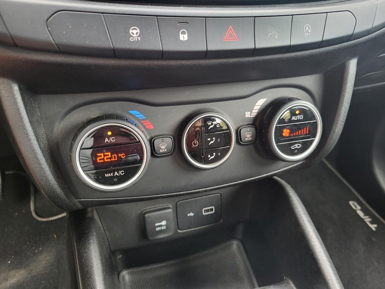 Fiat Tipo 1.3 MJT MIRROR