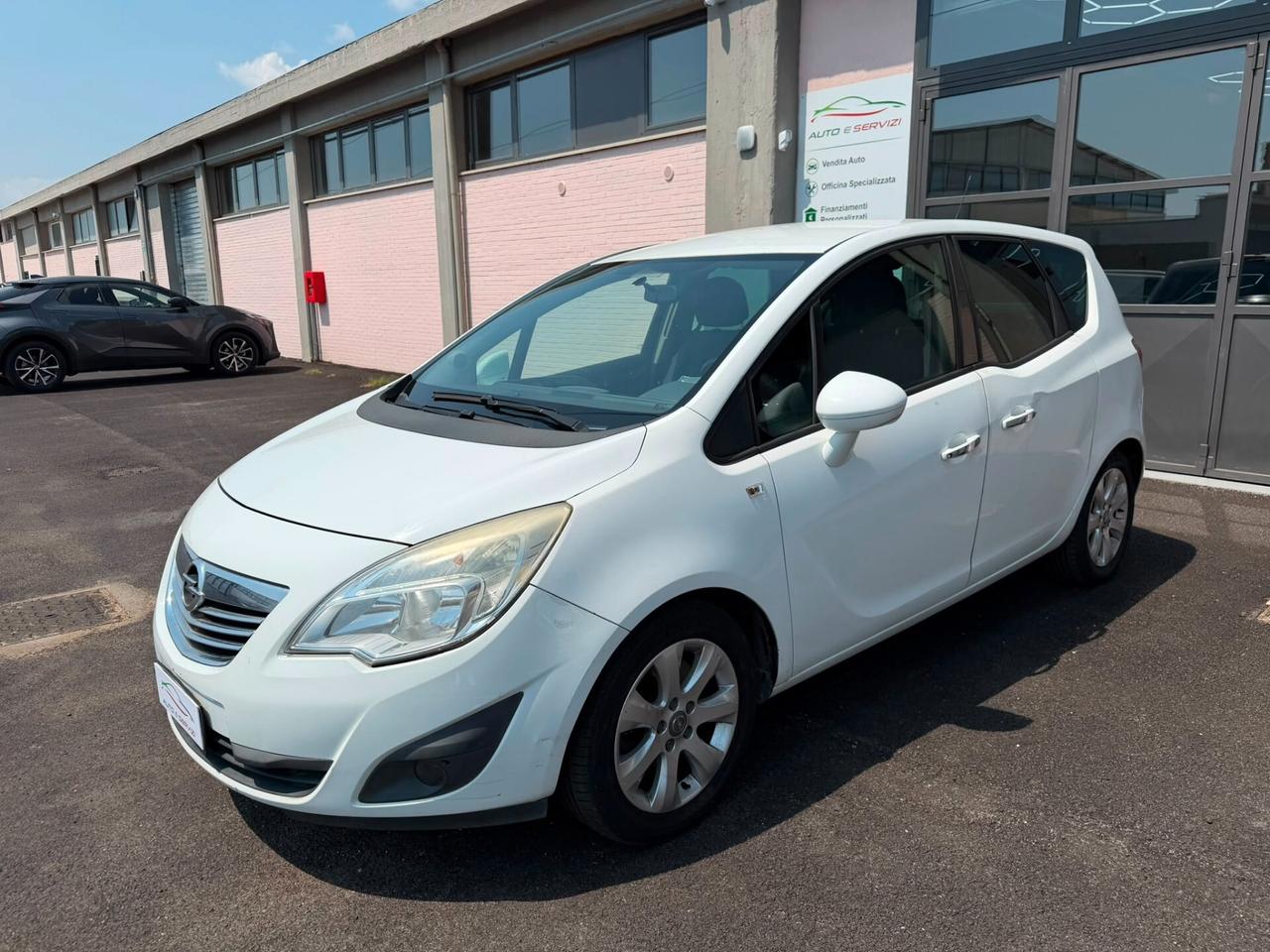 Opel Meriva 1.7 CDTI 110CV b-color