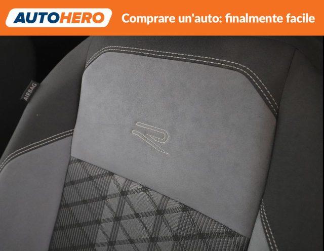 VOLKSWAGEN Taigo 1.0 TSI 110 CV R-Line