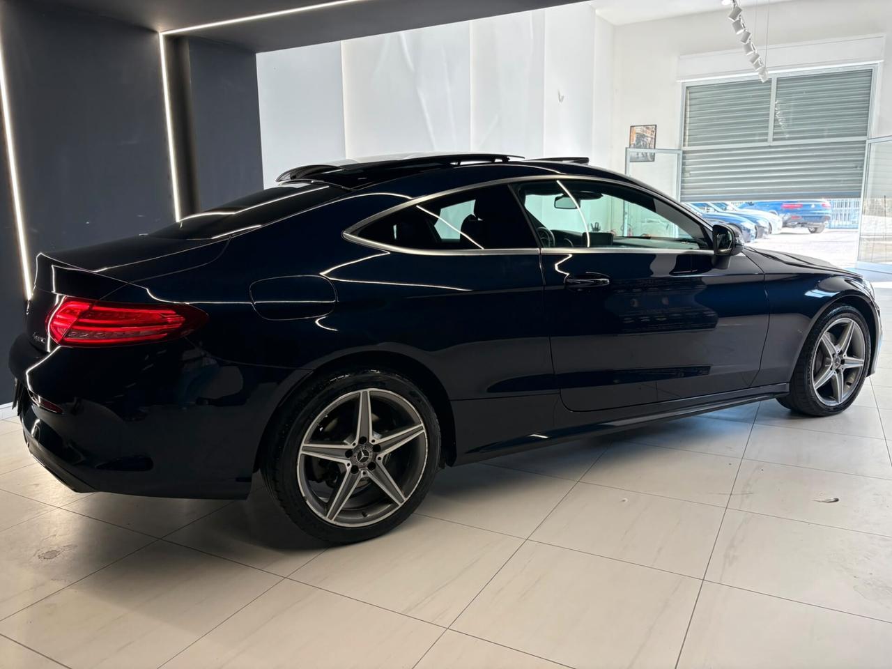 MERCEDES C 220D 4Matic Coupé AMG Premium TETTO