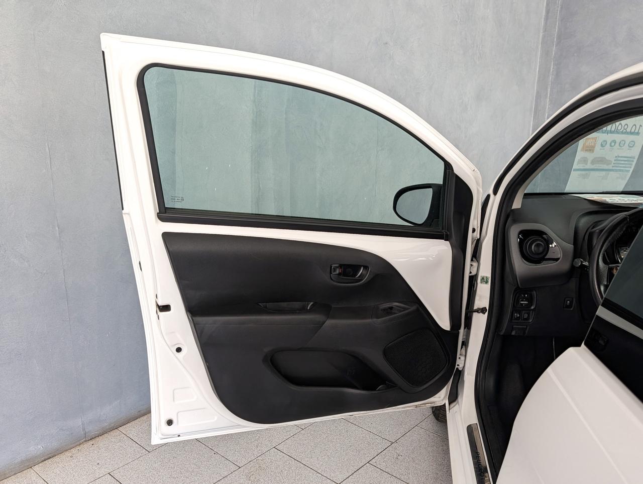 Peugeot 1.0 vti 72cv Active