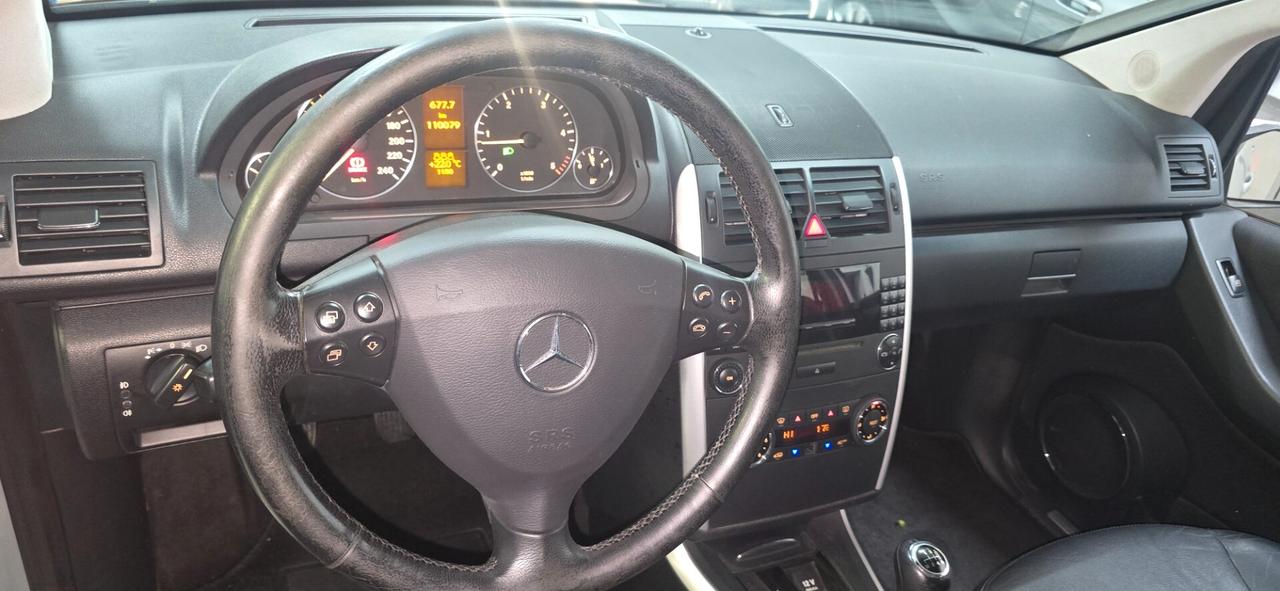Mercedes-benz A 180 CDI Avantgarde
