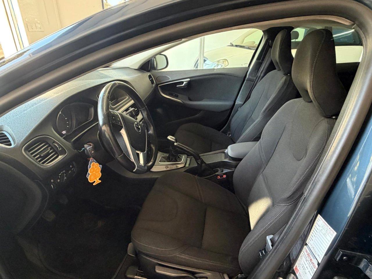 Volvo V40 2.0 d2 Kinetic