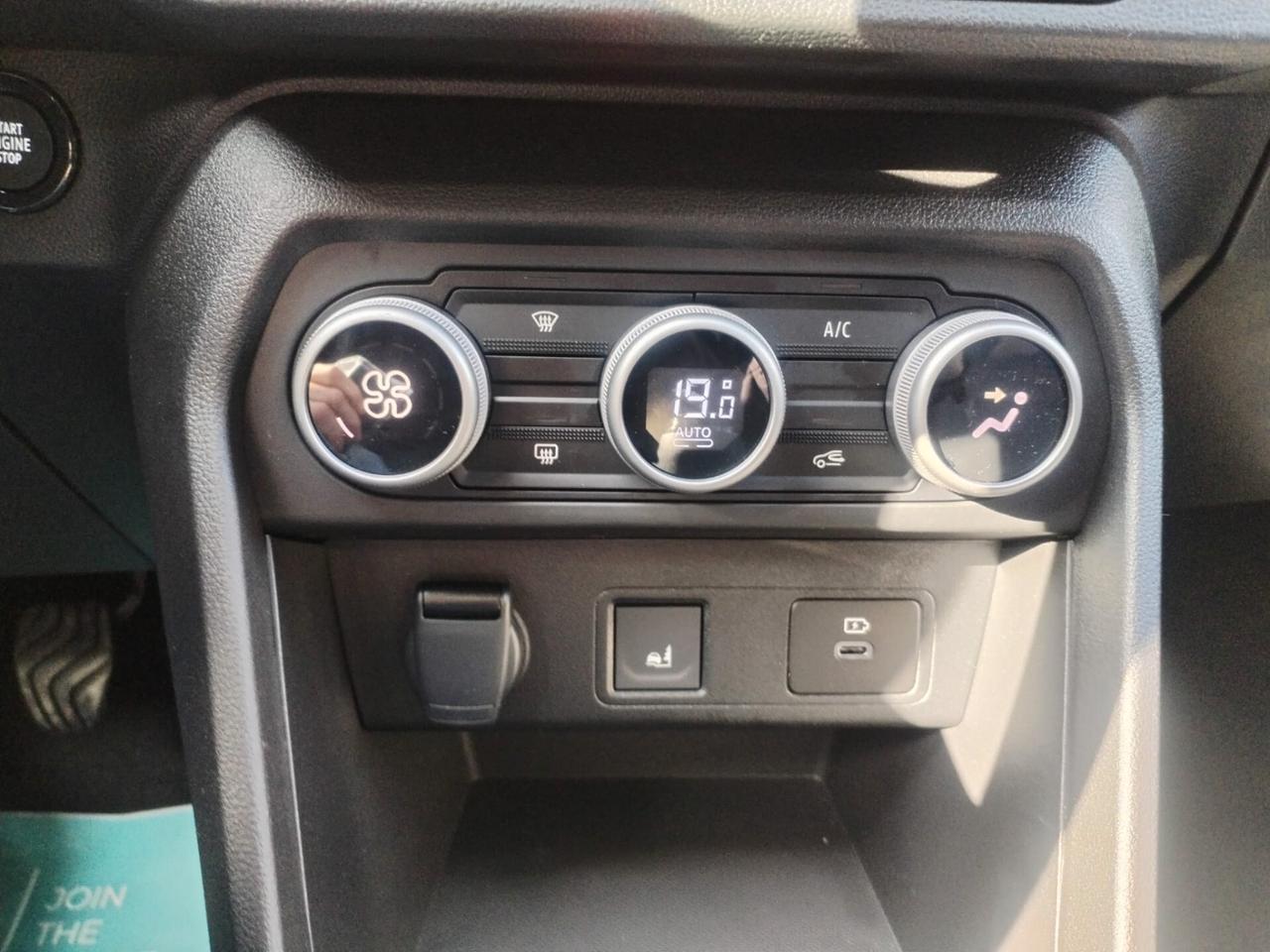 Dacia Jogger 1.0 TCe GPL 100 CV 7 posti Extreme