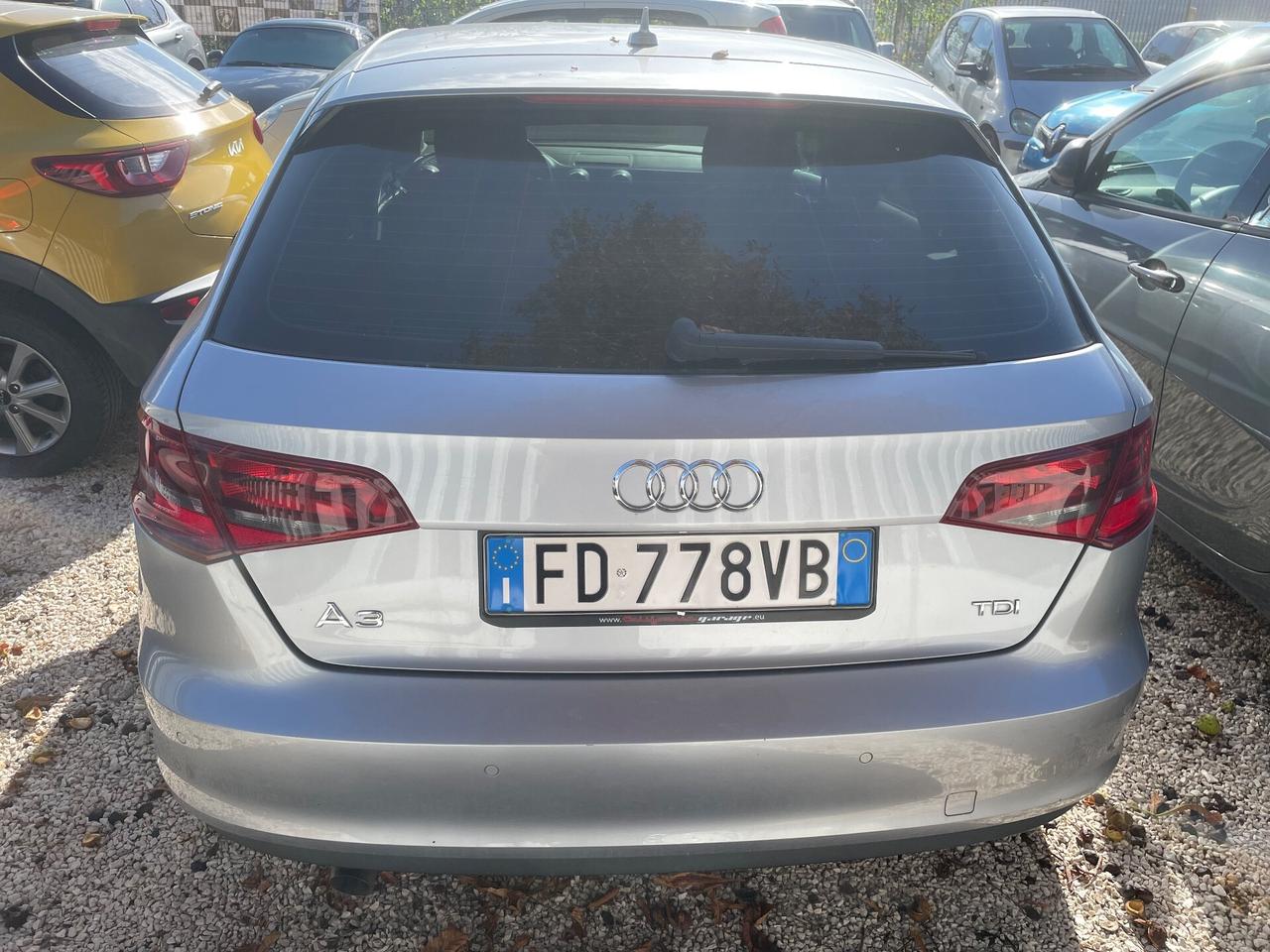 Audi A3 1.6 TDI clean diesel S tronic Ambition
