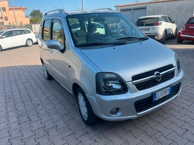Opel Agila 1.3 CDTI Cosmo