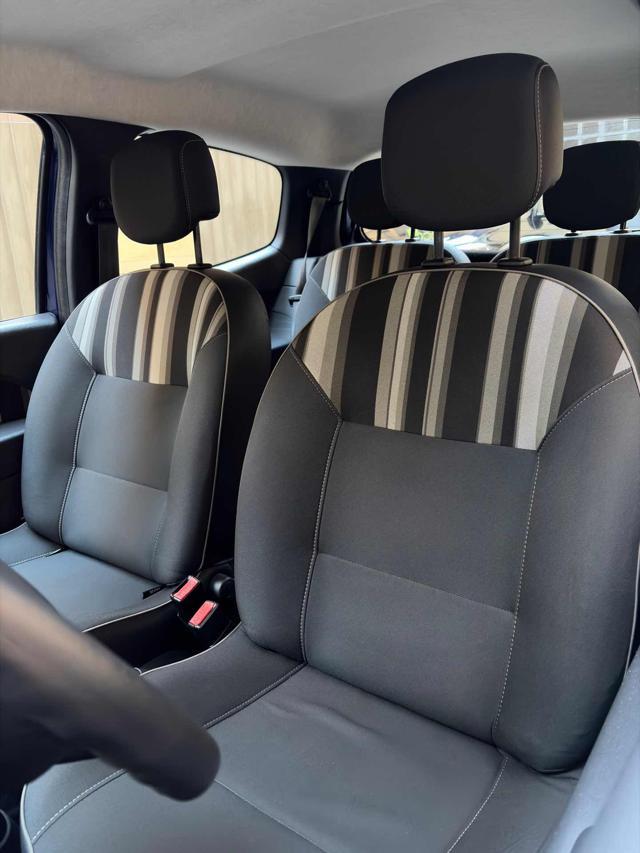 RENAULT Twingo 1.2 16V Night&Day