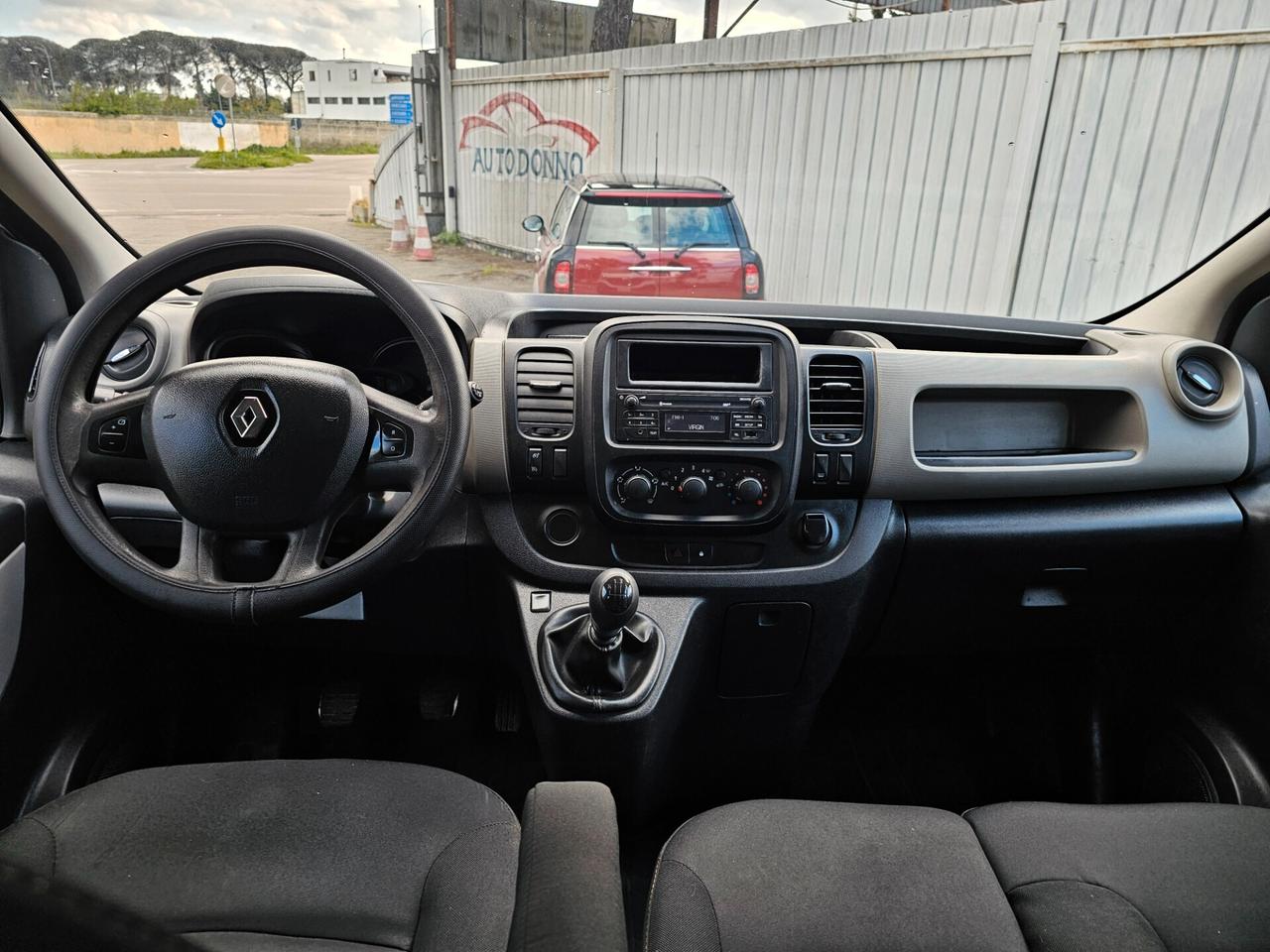 Renault Trafic 1.6 dCi 120cv 6 POSTI + FURGONE
